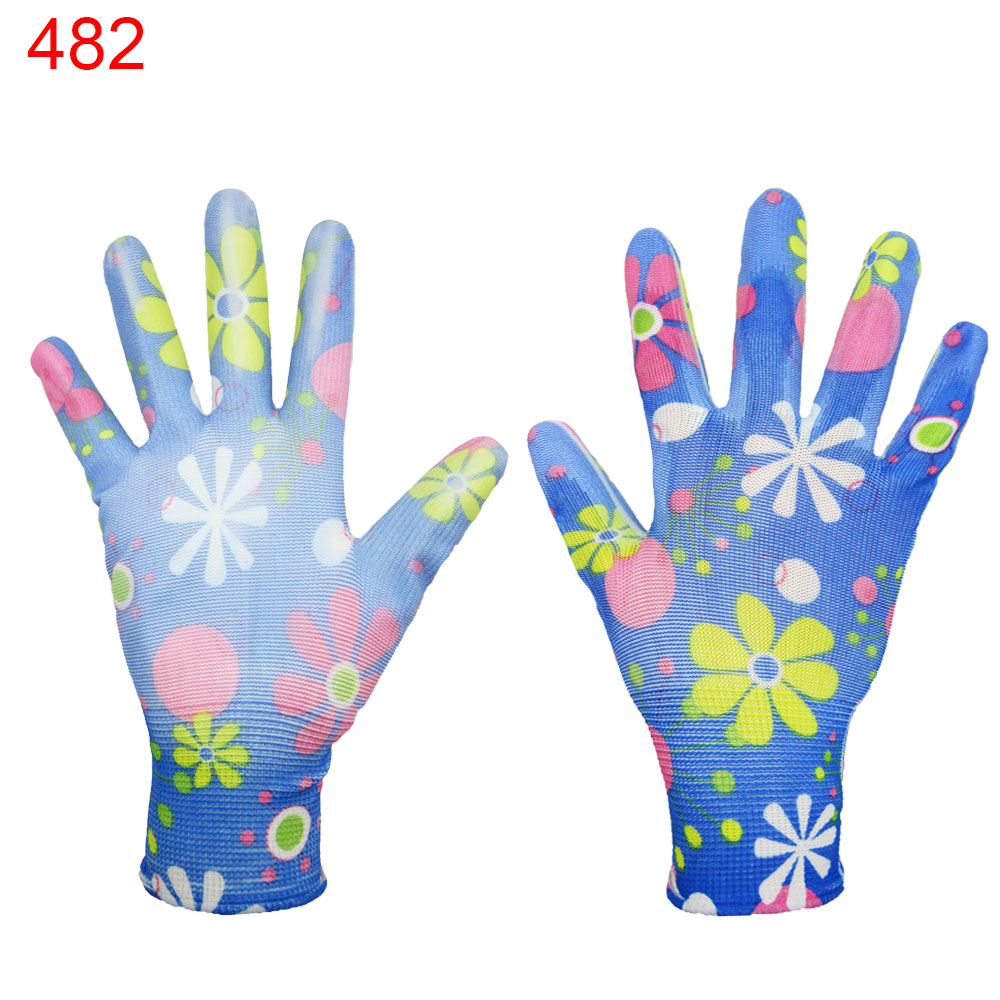 Сини с цветя